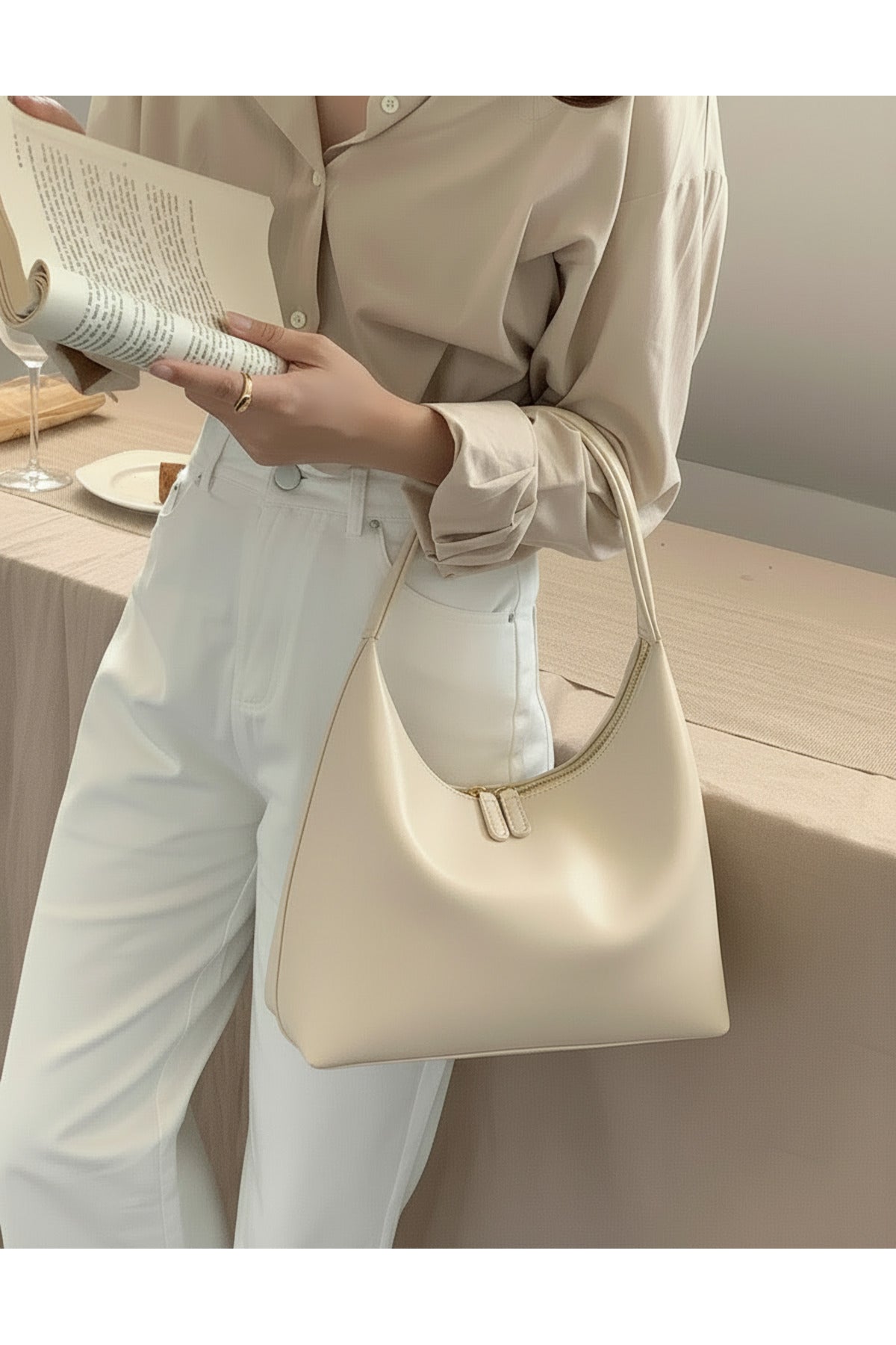 BLAZE Soft Deri Görünümlü Kadın El Kol ve Omuz Çantası Modern Minimal Hobo Çanta - Krem