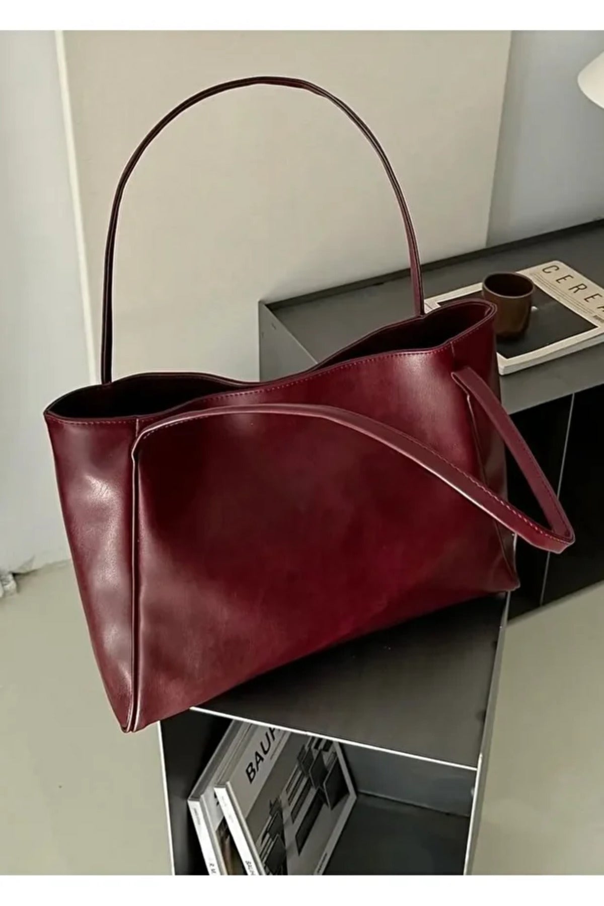 Kadın Basic Model Yumuşak Deri Büyük Boy Günlük El & Omuz & Kol Çantası Lacivert - Bordo